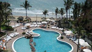 Комшиите ни привличат с ниски цени