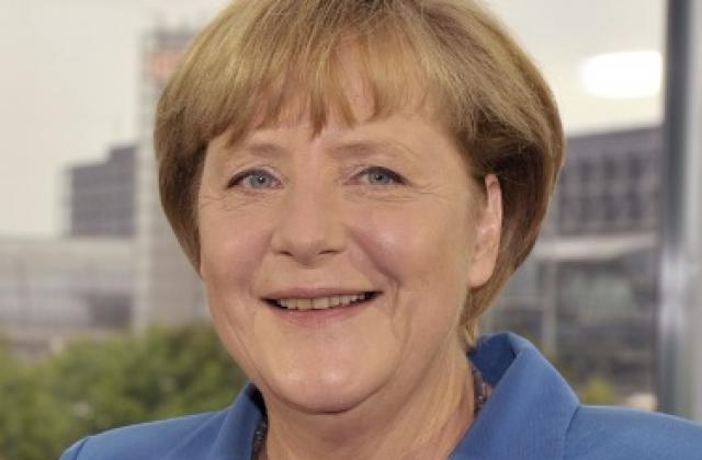 Меркел: Дълговата криза няма да свърши скоро