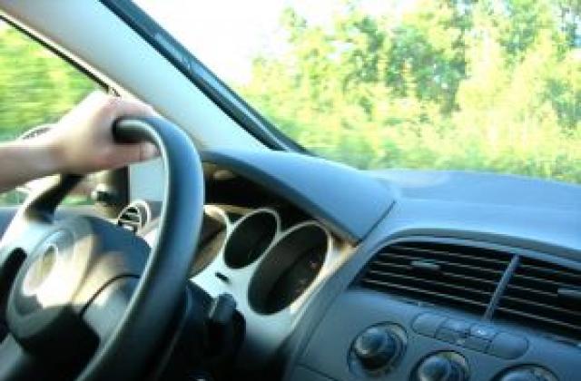 Регистрацията на кола пада с 20 лева