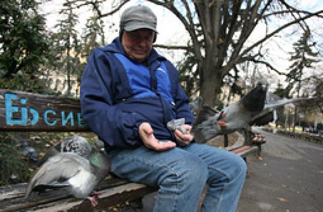 Близо половината безработни са пред пенсия