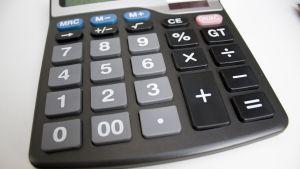 От НАП София иззеха над 26 000 лева от каси