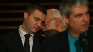 Горанов Никой няма да бъде принуждаван да вкарва парите си
