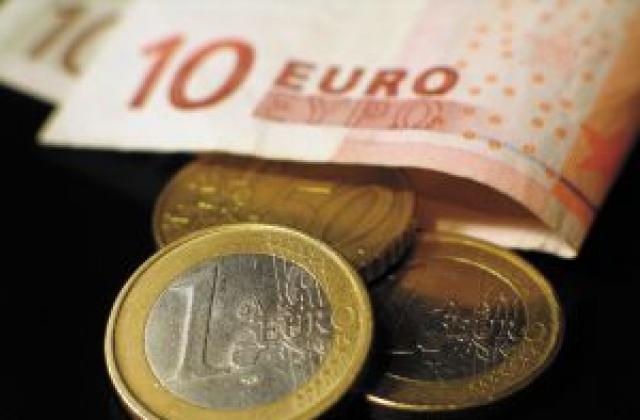Приемането на еврото ще свали лихвите