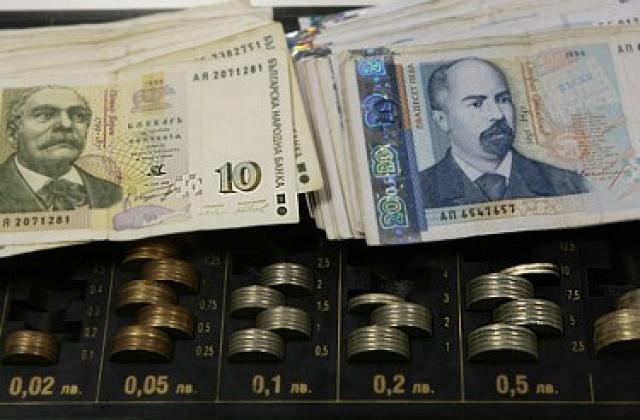 Намаление на кредитите с 4.5% до 2017 г.