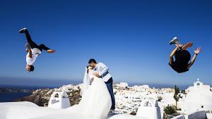 Гърци продават имоти крият парите в България