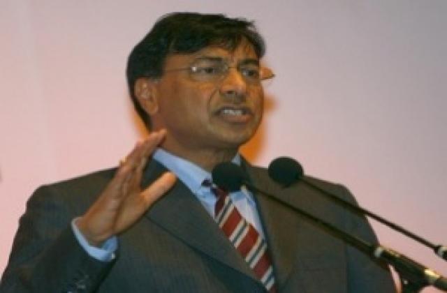 Представители на Лакшми Митал на среща с Петър Димитров