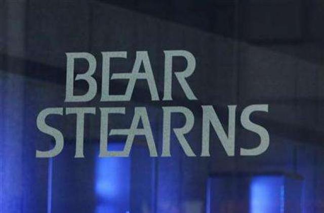 Бивши мениджъри на Bear Stearns са обвинени в измама