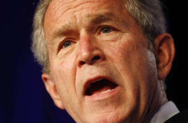 Джордж Буш: Икономиката се нуждае от правителствени действия