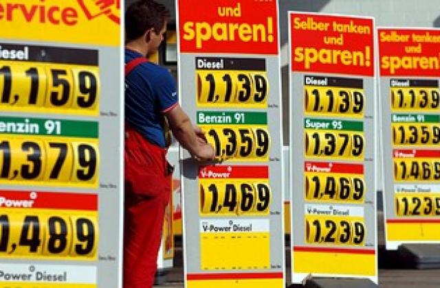 Средната цена на нефта през 2009 г. ще бъде $ 51, прогнозират от САЩ