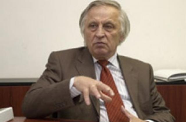 Пенсионните дружества не виждат смисъл от антикризисна дискусия сега