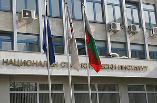 Работната заплата става все по-важна за дохода на българското домакинство