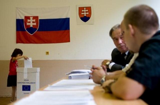 Евроизборите в Словакия: начело СМЕР, ултранационалистите с 1 място
