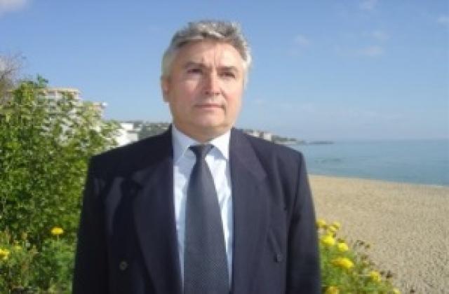 Губернаторът на Варна не вижда нередности в продажбата на 118 дка от Морската градина