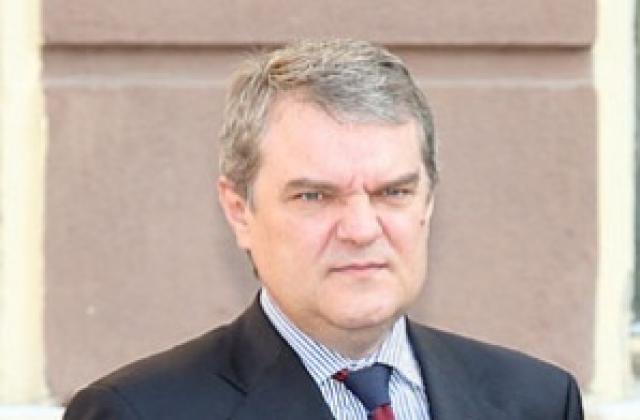 Румен Петков заведе жалба срещу финансовия министър Симеон Дянков