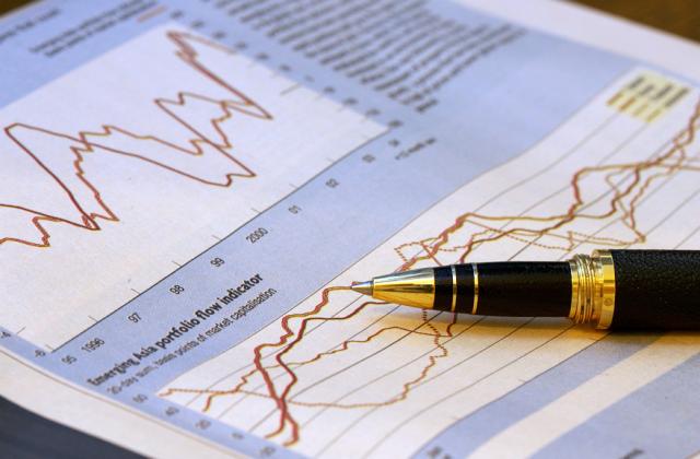 Елинор Остром и Оливър Уилямсон спечелиха Нобелова награда за икономика