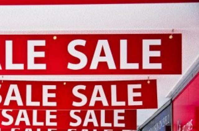 Продажбите на дребно в Щатите с по-малък от очаквания спад