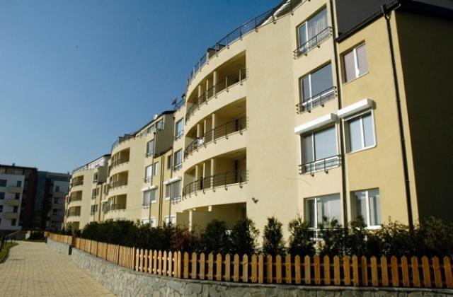 Цените на имотите в София падат с 16%