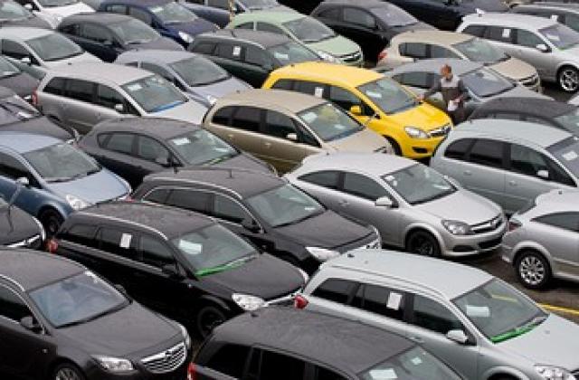 Британските продажби на автомобили скочиха с 57% за един месец