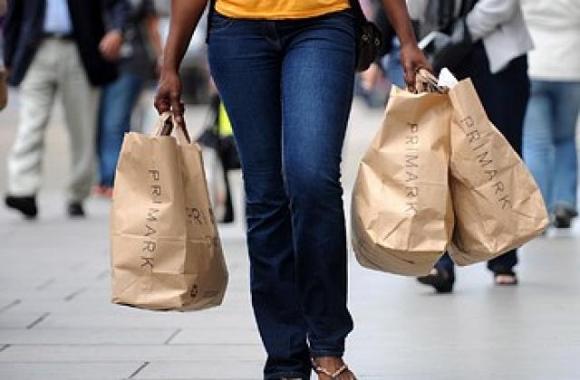 Скок на потребителските разходи и на доходите в САЩ за декември