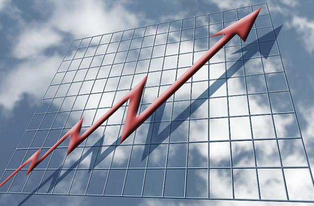 Продажбите на дребно в САЩ нарастват с 1.6% през март