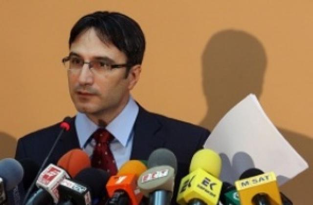 Трайков: Предстоят сериозни решения в енергетиката при тежък недостиг на средства