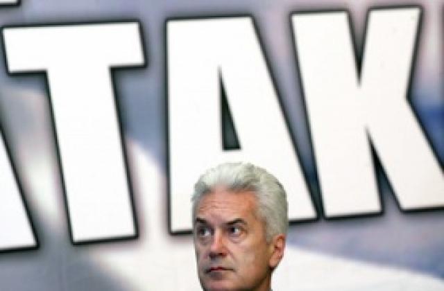 Правителството да се намеси и да регулира лихвите, поиска Сидеров