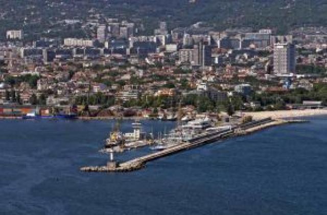 9% ръст на товарите за полугодието отчетоха от пристанище Варна