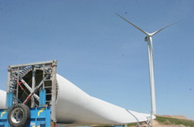 Нови 7 вятърни турбини издигат край Каварна