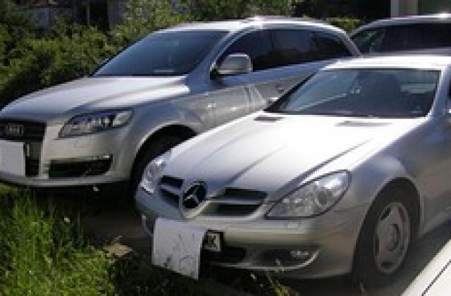 Средната класа в България залага на все по-луксозни автомобили