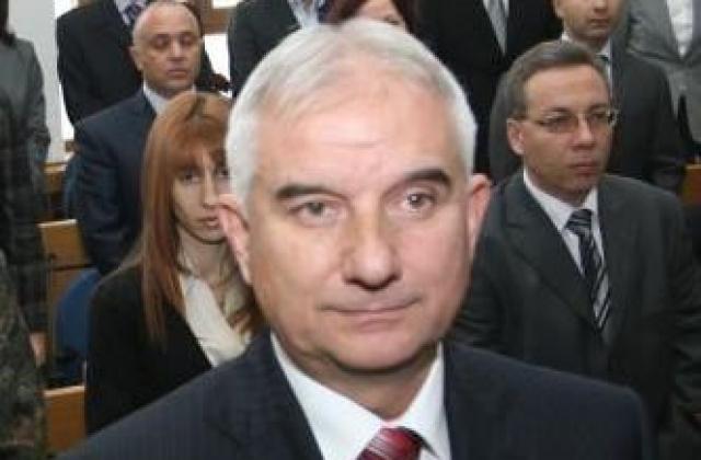 Комисия нищи имотите на Андрей Иванов