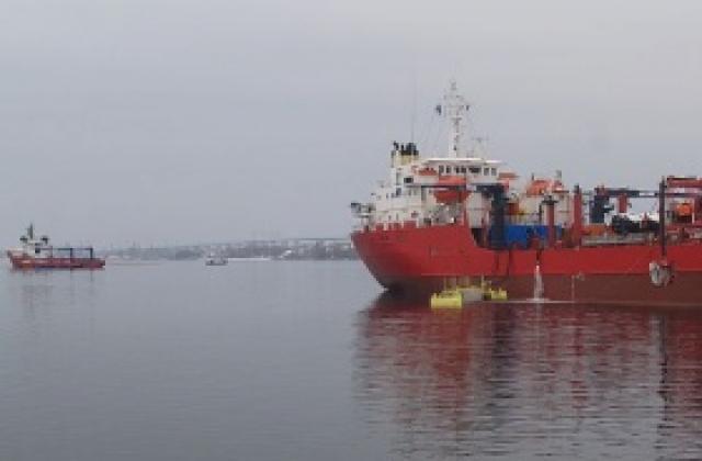 Базират втори кораб за борба с нефтени разливи в Черно море догодина