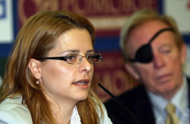 Не може само с плосък данък, трябва и сигурност