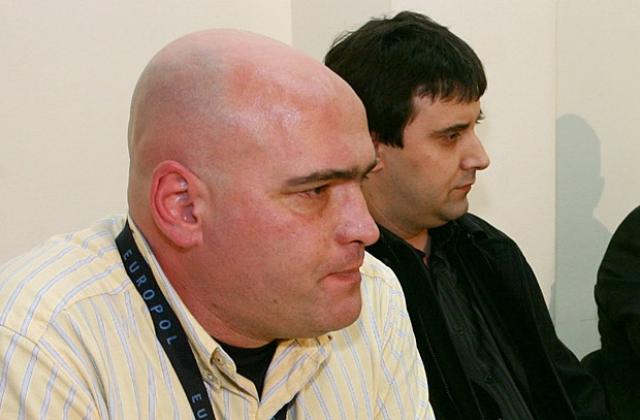 Уикендът ще мине без да пиратстваме от Замунда и Арена