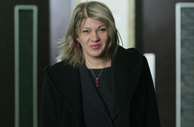 Искат оставката на Нона Караджова
