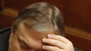 Гърция уволнява една пета от публичния сектор