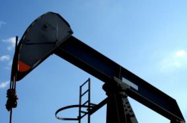 Петролът не вярва в Европа, но се плаши от Иран