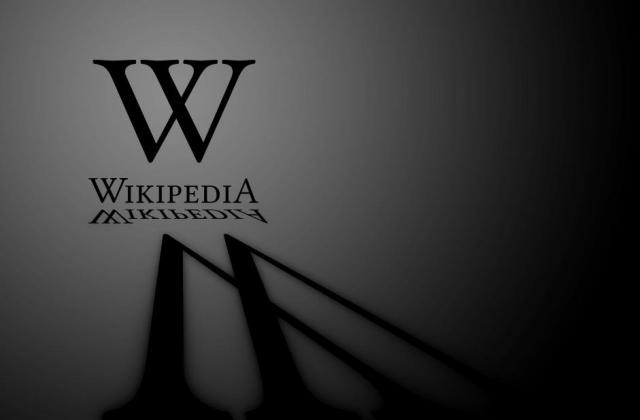 Английската Wikipedia угасна за 24 часа