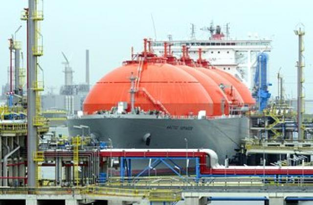Как Япония завъртя глобалния пазар на газ около пръста си