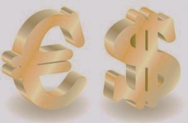 Еврото скача до 1.44 долара в края на годината