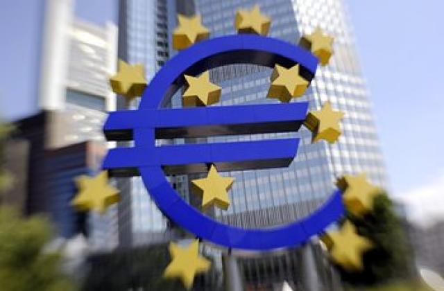 ЕЦБ: Еврозоната пред риск от дефлация