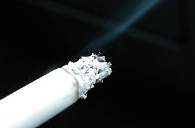 Забраната за пушене оцеля на първо четене в здравната комисия