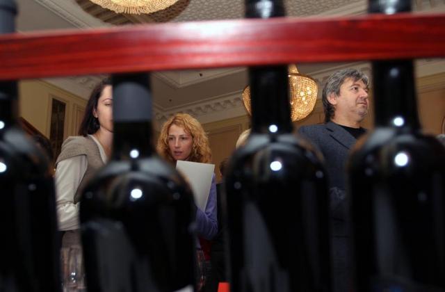 Изнасяме 1 млн. бутилки вино за Китай