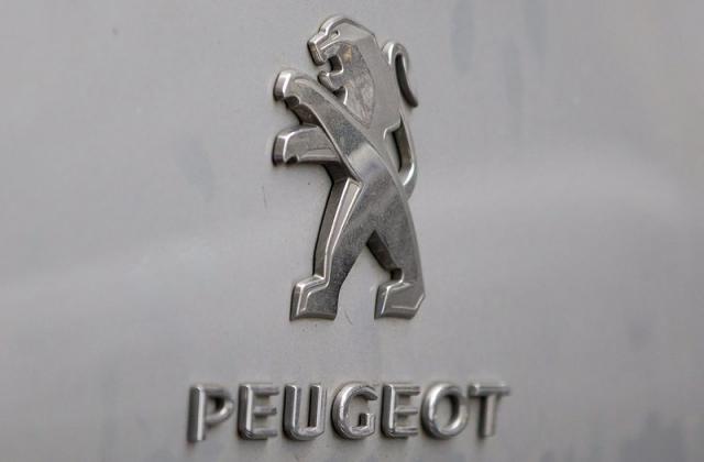Франция спасява Pegeout с 1.5 млрд. евро