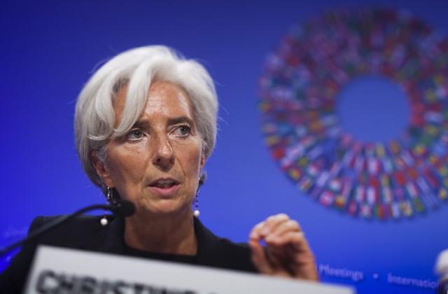 Полицията обискира апартамента на шефа на МВФ по подозрения в корупция