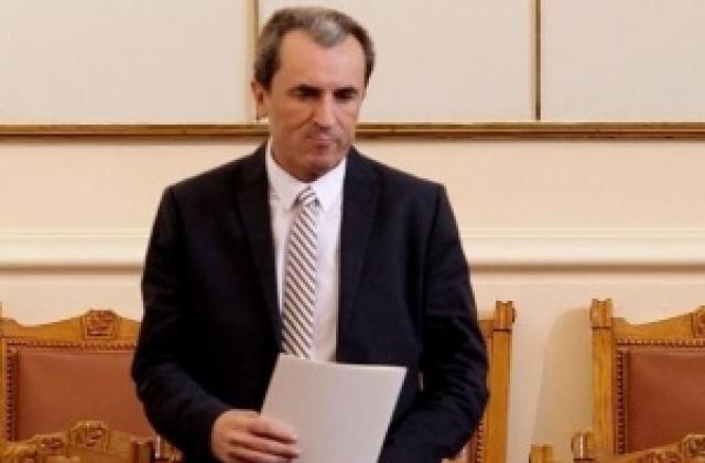 Орешарски: Държавата ще се издължи към бизнеса до 30 август