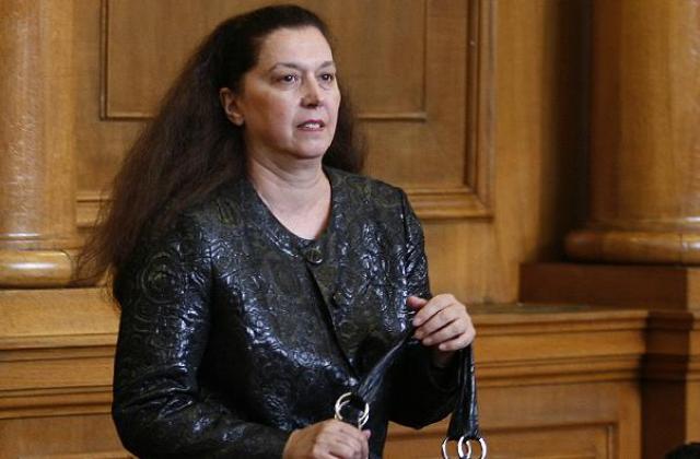 Румяна Тодорова се завърна като шеф на Здравната каса