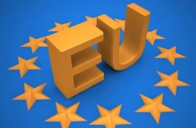 Европейската комисия не иска да я въвличат в българския конфликт