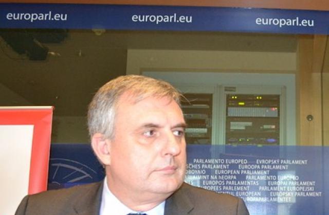 ЕС свива инвестициите си на Балканите, Азия и Африка