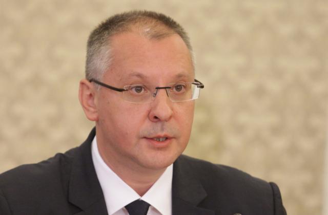 Правителството пада, Станишев поиска избори до края на юли