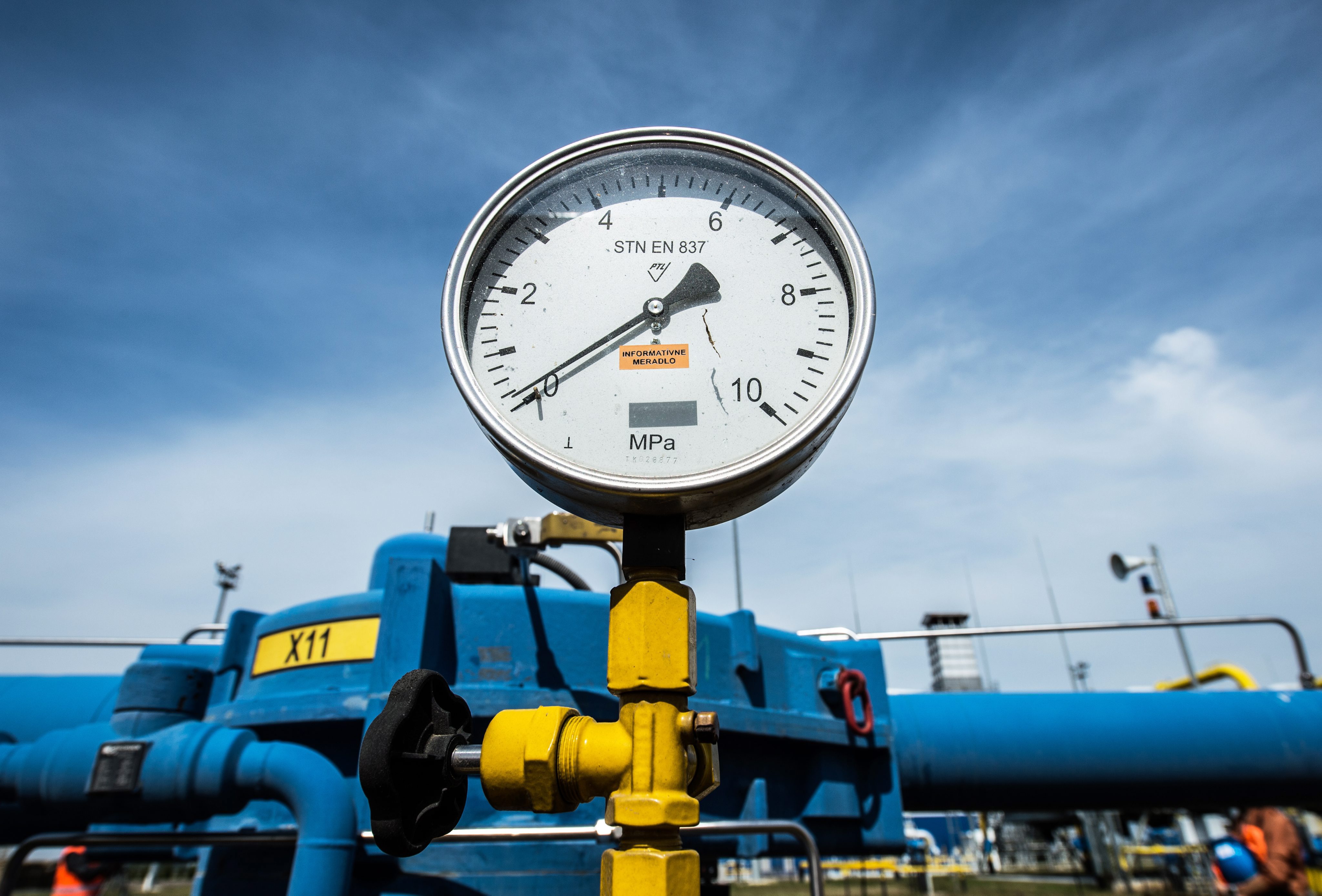 Газпром реже газа за Полша